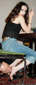 Aarkeybabble : The Balkan Brat Domme knows how important foot worship can be